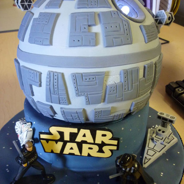 Starwars_Etoile_de_la_mort_gateau