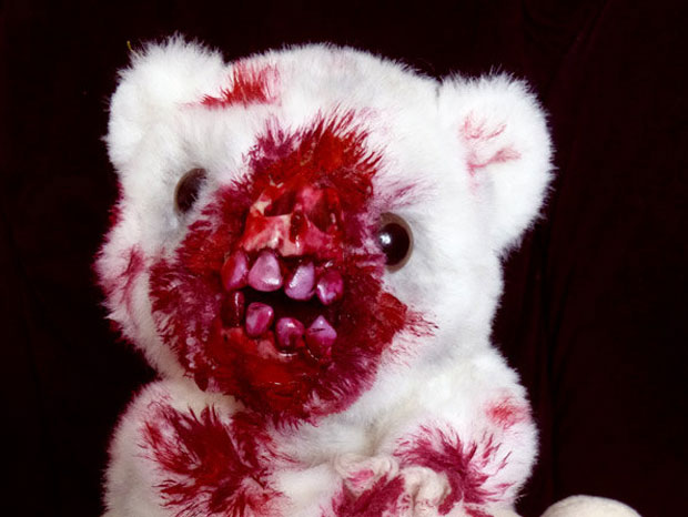 noffrez-surtout-pas-ces-effrayants-nounours-zombies-a-vos-enfants-une