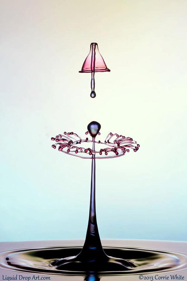 une-artiste-transforme-leau-en-sculptures-multicolores-etonnantes8