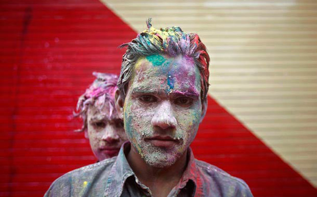 25-photographies-eblouissantes-du-festival-des-couleurs-en-inde-9