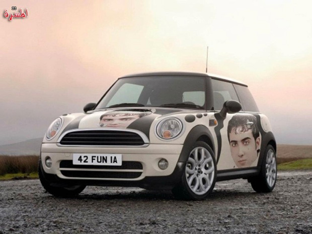 Ahmed Angel, l'homme le plus narcissique de Facebook se dévoile en images