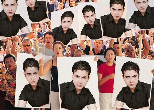 Ahmed Angel, l'homme le plus narcissique de Facebook se dévoile en images