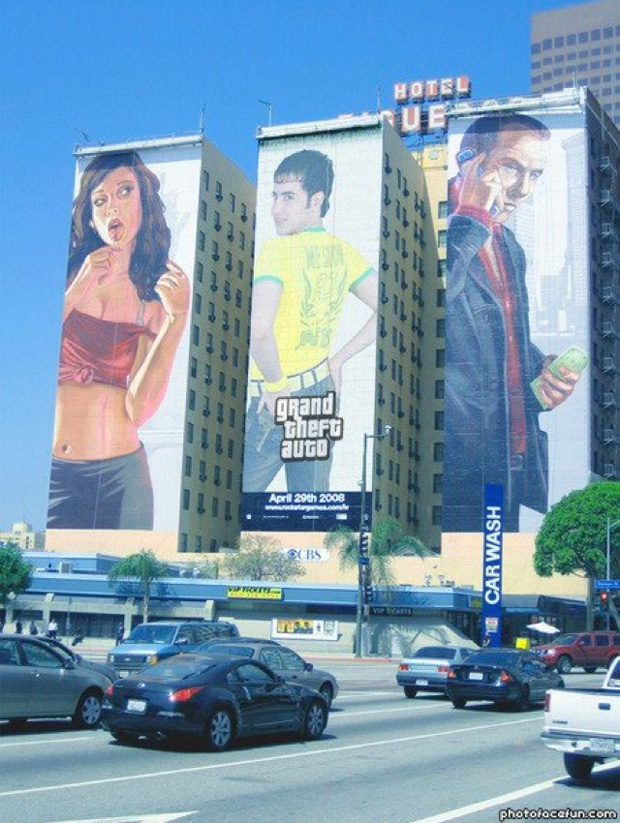 Ahmed Angel, l'homme le plus narcissique de Facebook se dévoile en images