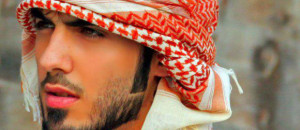 sa-beaute-est-une-menace-pour-les-dames-il-est-expulse-darabie-saoudite6