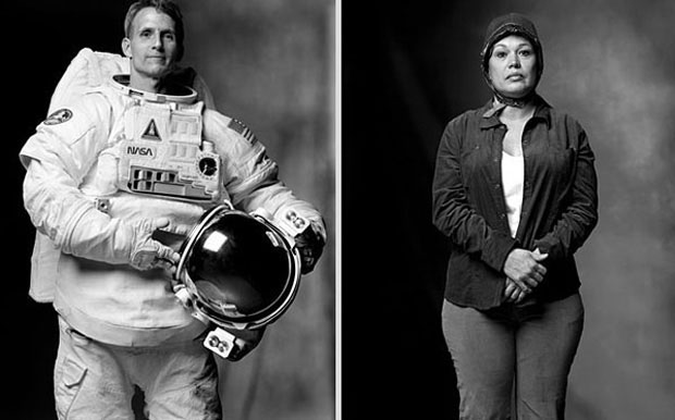 un-photographe-explore-les-inegalites-sociales-en-opposant-des-individus-nes-egaux-6