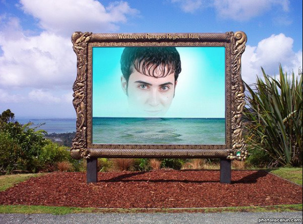 Ahmed Angel, l'homme le plus narcissique de Facebook se dévoile en images