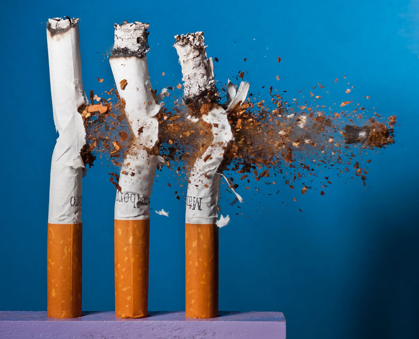 un-photographe-capture-le-moment-exact-dun-impact-et-sublime-lexplosion-des-objets19