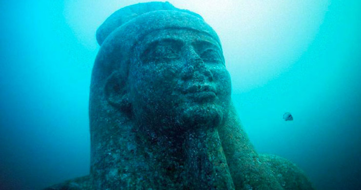 une-cite-perdue-de-legypte-antique-decouverte-1200-ans-apres-setre-faite-engloutir-par-la-mediterraneeune