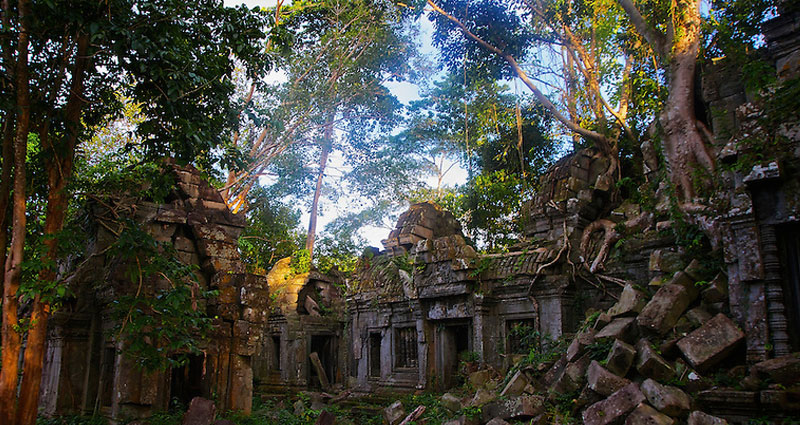 une-cite-perdue-decouverte-apres-avoir-passe-1200-ans-dans-une-foret-cambodgienne-une