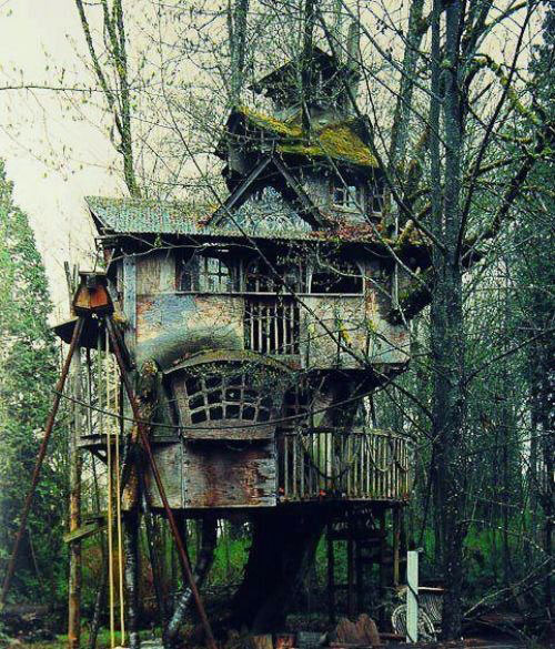 10-cabanes-incroyables-qui-vous-feront-regretter-de-ne-pas-habiter-dans-les-arbres8
