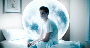 a-19-ans-il-realise-dincroyables-photos-ou-se-melent-realite-et-imaginaire-une