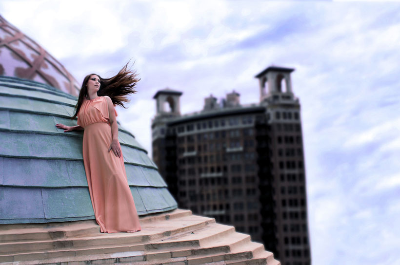 a-19-ans-il-realise-dincroyables-photos-ou-se-melent-realite-et-imaginaire24