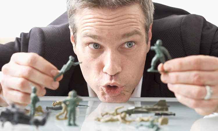 les-hommes-sont-deternels-enfants-qui-ne-murissent-qua-partir-de-43-ans