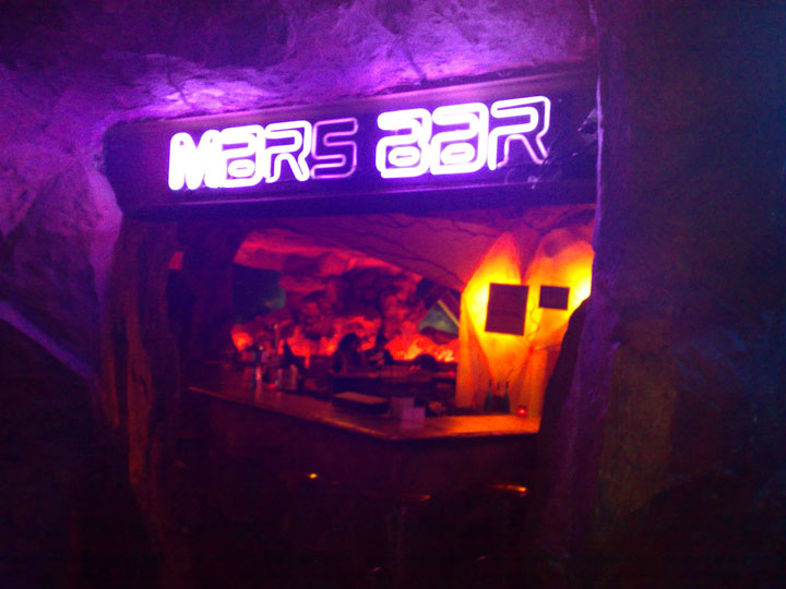 11-restaurants-parmi-les-plus-geek-du-monde11