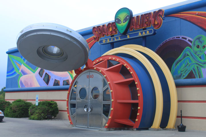 11-restaurants-parmi-les-plus-geek-du-monde29