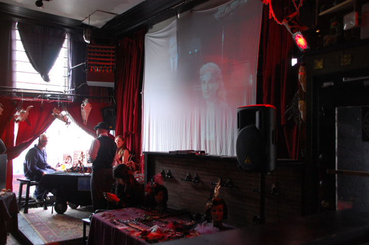 11-restaurants-parmi-les-plus-geek-du-monde37