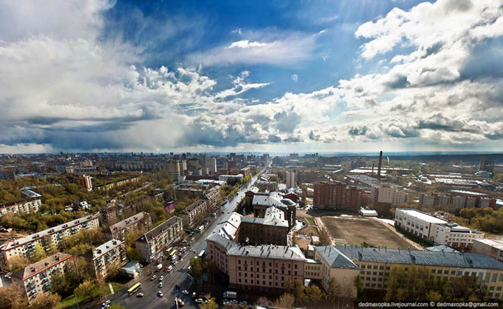 28-cliches-vertigineux-dans-lesquels-un-photographe-fou-de-sensation-fortes-defie-la-mort15