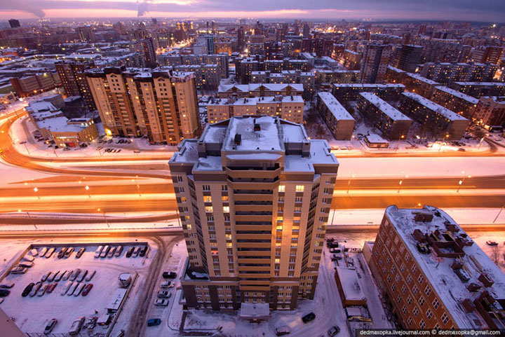 28-cliches-vertigineux-dans-lesquels-un-photographe-fou-de-sensation-fortes-defie-la-mort2