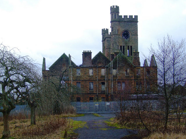 a-la-decouverte-des-asiles-abandonnes-les-plus-flippants-du-monde65