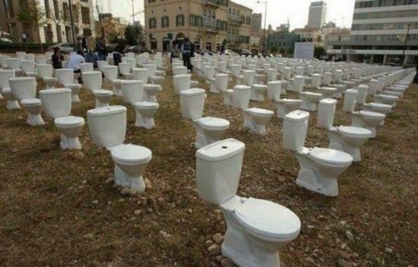 les-50-toilettes-les-plus-insolites-au-monde-15