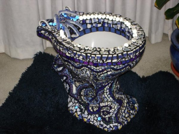 les-50-toilettes-les-plus-insolites-au-monde-28