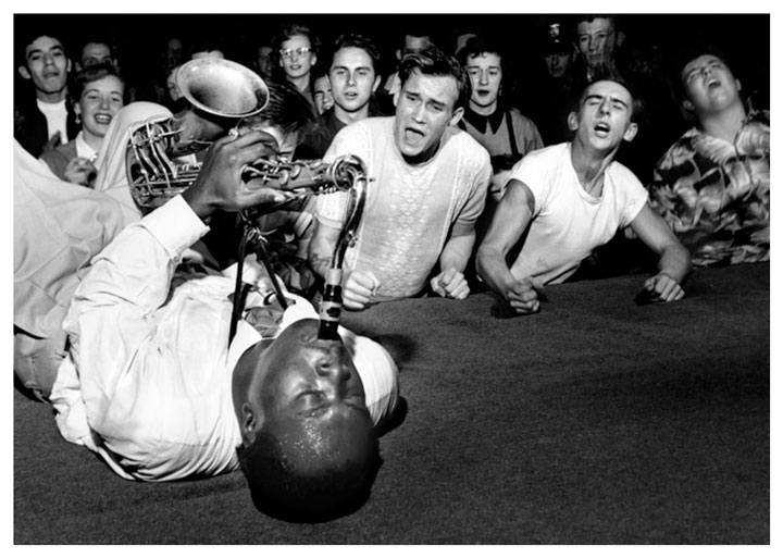 20-photographies-historiques-extraordinaires-refont-surface-en-couleurs37