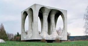 26-fascinants-monuments-oublies-qui-peuplent-l-ex-yougoslavie-une