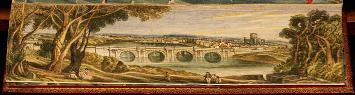 40-fresques-incroyables-cachees-sur-le-bord-des-pages-de-livres-anciens-22