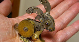 danciennes-montres-retrouvent-une-seconde-jeunesse-en-devenant-des-sculptures-mecaniques-etonnantes-une