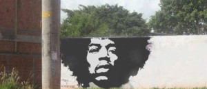 quand-le-street-art-se-met-au-vert-et-se-mele-a-la-nature-Une1