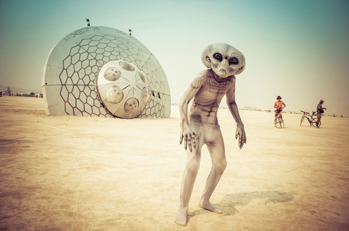 105-cliches-exceptionnels-du-burning-man-festival-le-rassemblement-surrealiste-dartistes-du-monde-entier16