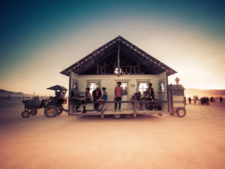 105-cliches-exceptionnels-du-burning-man-festival-le-rassemblement-surrealiste-dartistes-du-monde-entier20