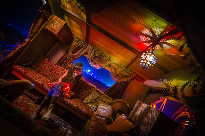 105-cliches-exceptionnels-du-burning-man-festival-le-rassemblement-surrealiste-dartistes-du-monde-entier36