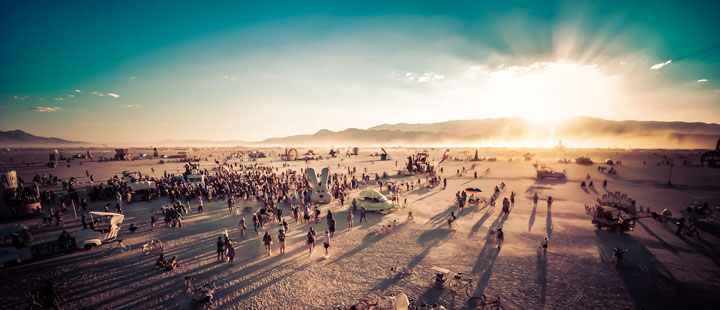 105-cliches-exceptionnels-du-burning-man-festival-le-rassemblement-surrealiste-dartistes-du-monde-entier44