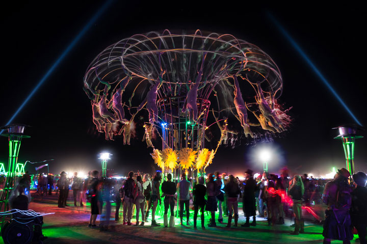 105-cliches-exceptionnels-du-burning-man-festival-le-rassemblement-surrealiste-dartistes-du-monde-entier51