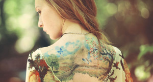 33-exemples-de-tatouages-multicolores-une