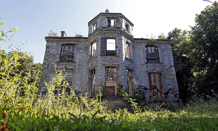 a-la-decouverte-du-vieux-village-de-goussainville-un-quartier-totalement-abandonne-a-vingt-kilometres-de-paris-une