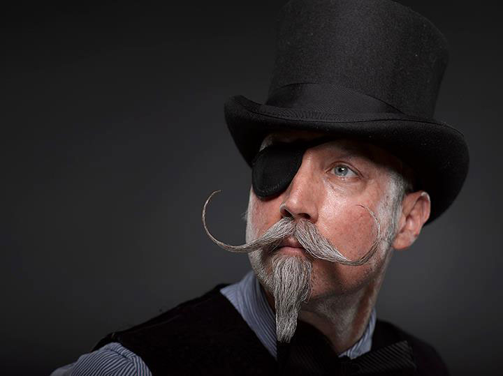les-photographies-les-plus-epiques-de-ledition-2013-du-championnat-du-monde-de-barbes-et-moustaches1