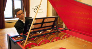 ecoutez-pour-la-premiere-fois-le-son-dun-instrument-invente-par-leonard-de-vinci-il-y-a-500-ans-une