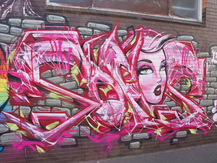 un-graffeur-cree-de-somptueuses-oeuvres-dans-une-impressionnante-video-en-time-lapse1