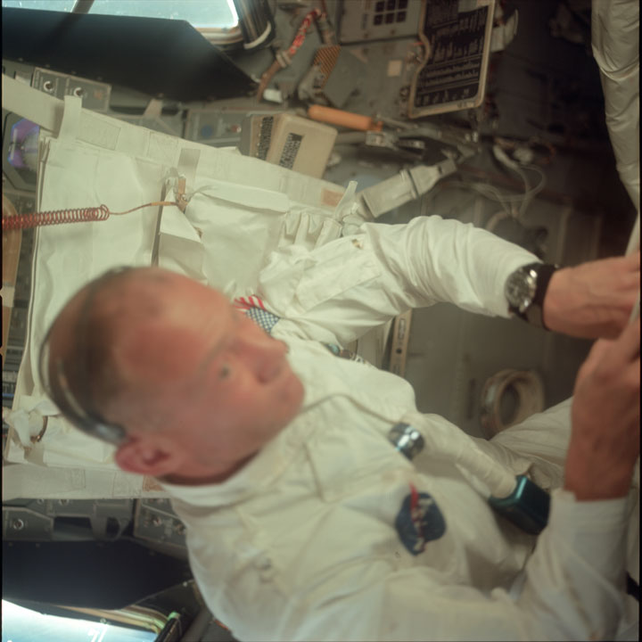 decouvrez-des-images-inedites-de-la-mission-apollo-11-devoilees-par-la-nasa26