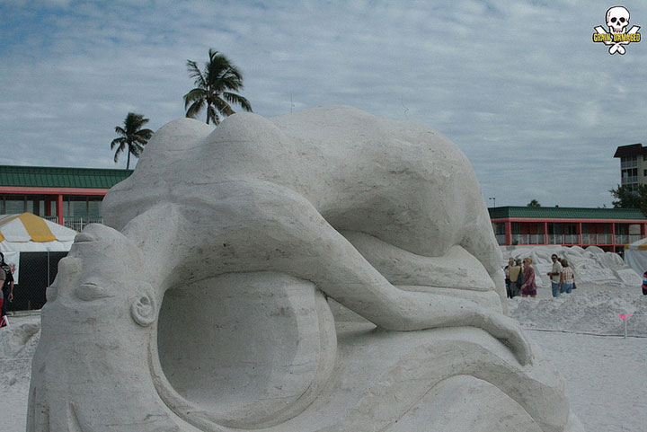 dimpressionnantes-sculptures-de-sables35`