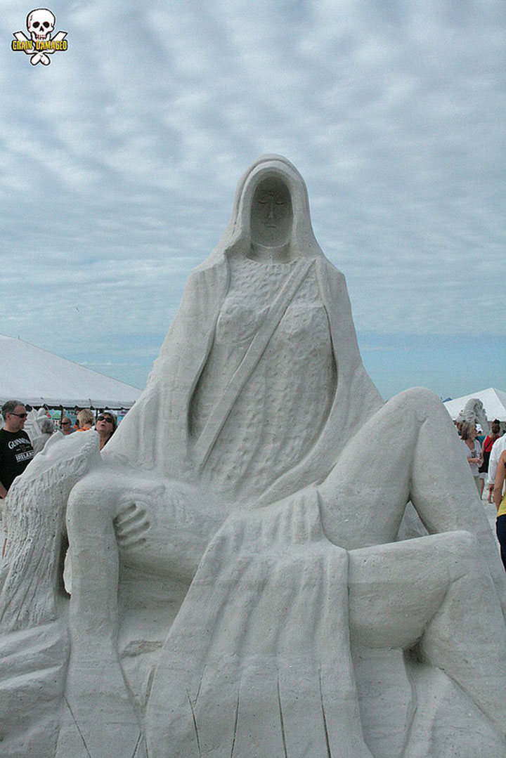 dimpressionnantes-sculptures-de-sables42