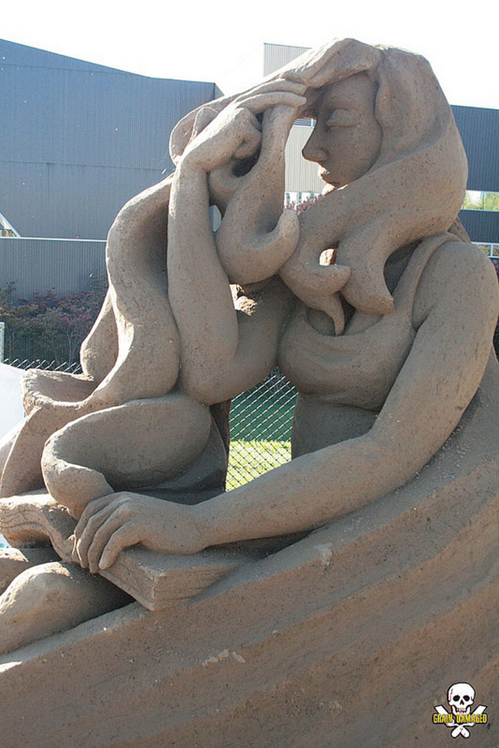 dimpressionnantes-sculptures-de-sables44