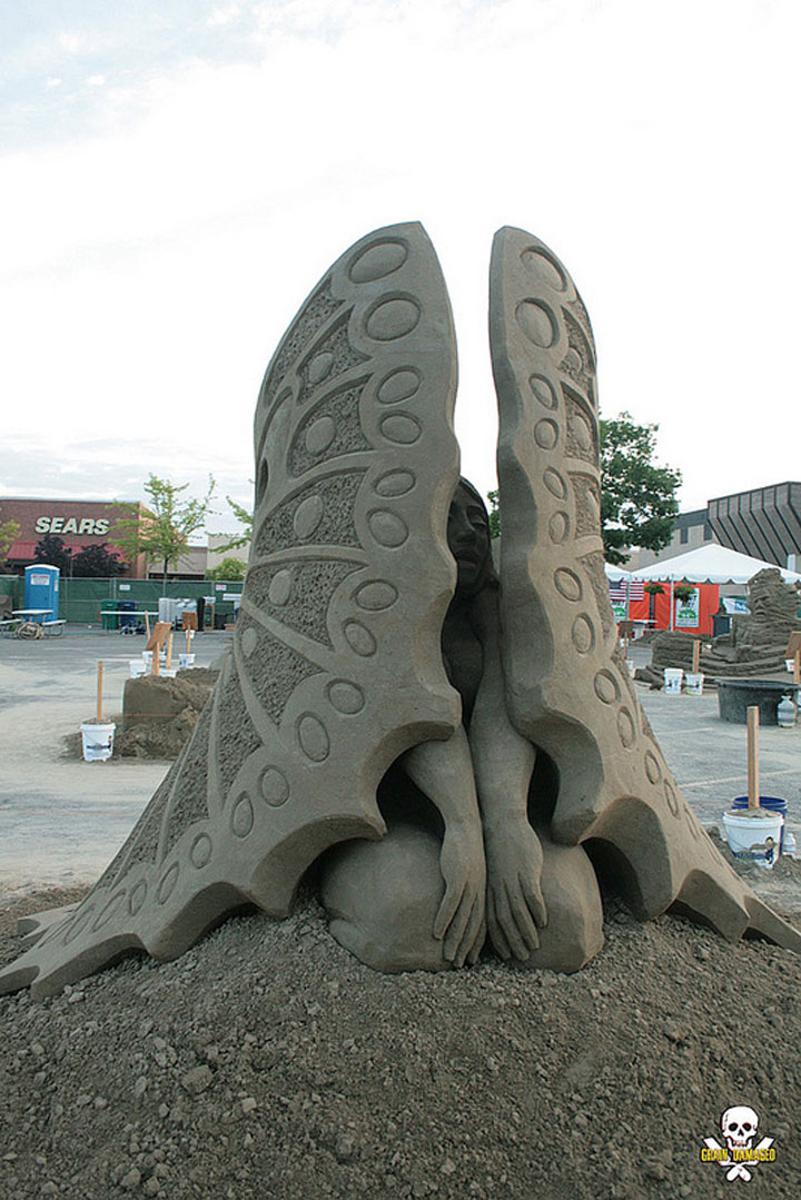 dimpressionnantes-sculptures-de-sables47