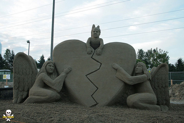 dimpressionnantes-sculptures-de-sables56