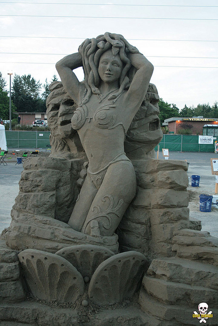 dimpressionnantes-sculptures-de-sables59