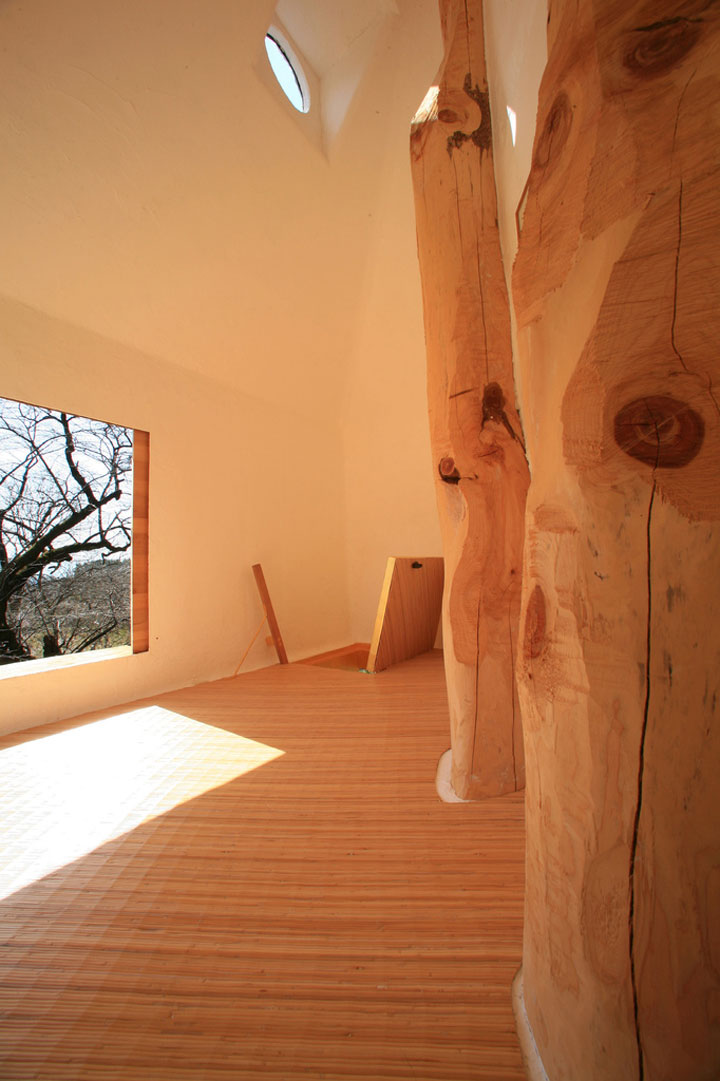 prenez-de-la-hauteur-avec-ses-somptueuses-maisons-perchees-dans-les-arbres65