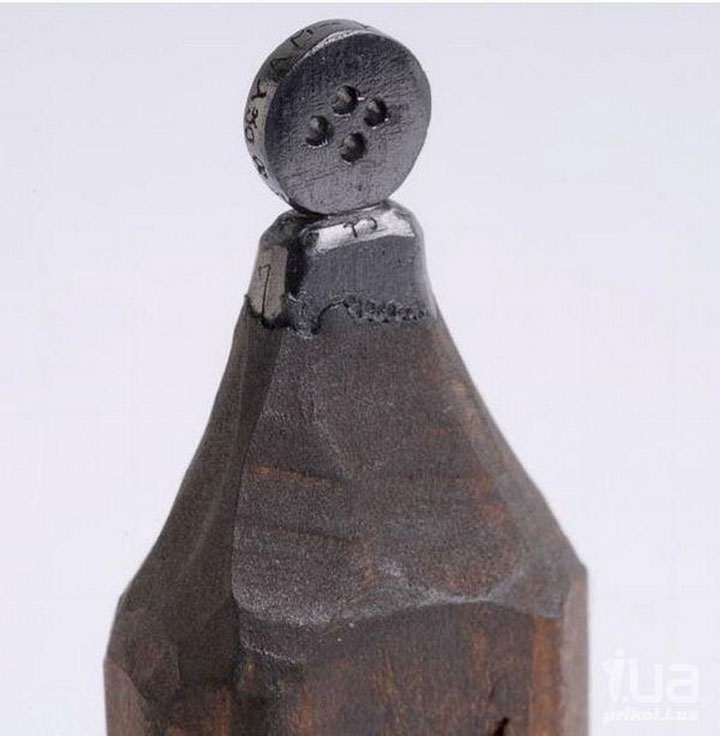 un-artiste-sculpte-des-mines-de-crayons-pour-des-oeuvres-dune-precision-chirurgicale9