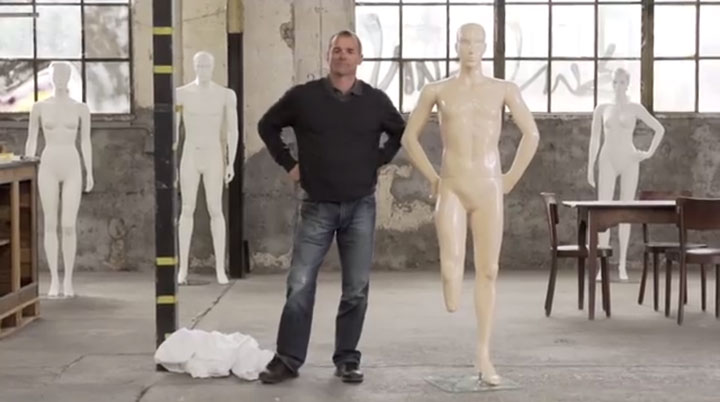 un-magasin-expose-des-mannequins-differents-en-vitrine-pour-prouver-que-la-beaute-est-universelle17